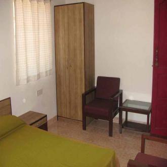 Studio By The Beach On Candolim-calangute Main Road, Goa 3